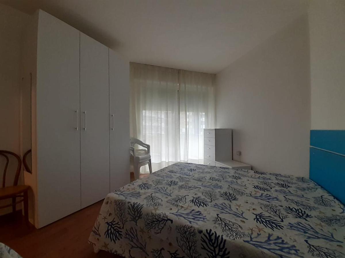 Residence Natante - Walterigato Apartments Solo Per Famiglie Lido di Jesolo Exteriör bild